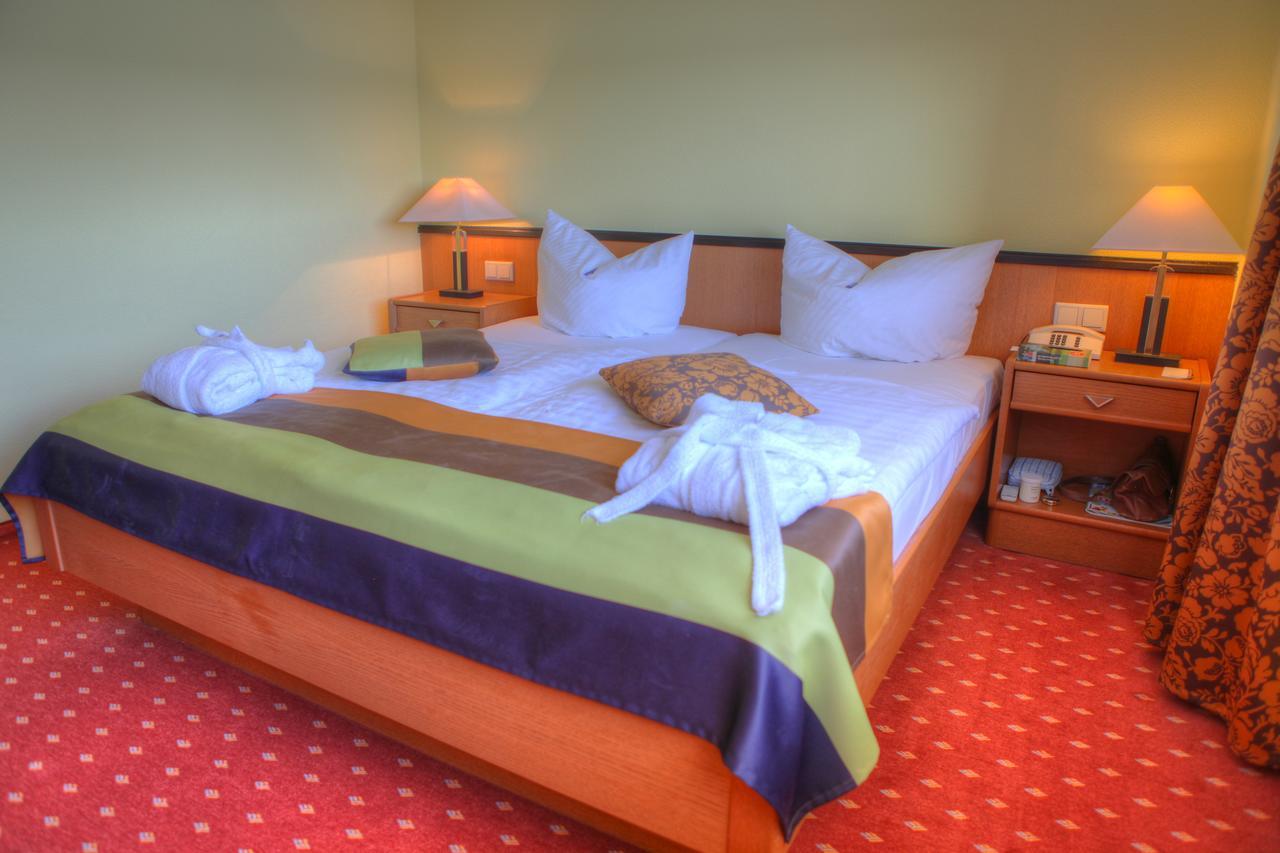 Hotel "Seelust" Garni เรอเบล ภายนอก รูปภาพ